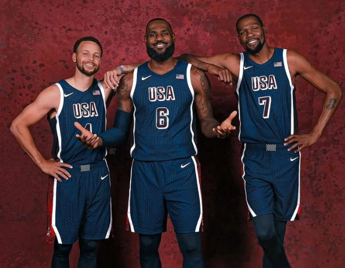 开云集团-NBA总收入前十榜单：詹姆斯1.326亿美元居首 詹库杜全超1亿前三